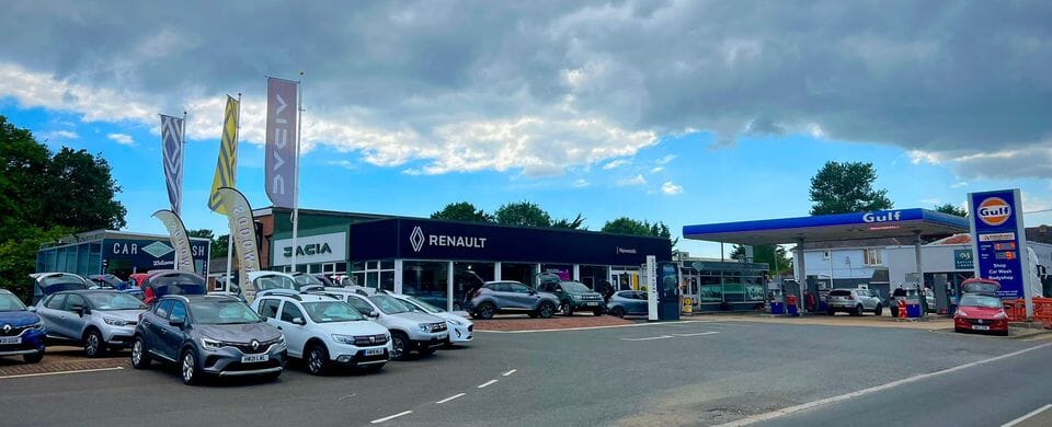 Harwoods Garage Renault